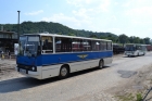 Ein IK 260 und ein Mercedes O405 des "Historische Kraftfahrzeuge